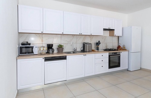 Momici House | Beautiful home in Kula Norinska