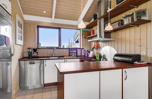 Østerskov House | Beautiful home in Humble with sauna