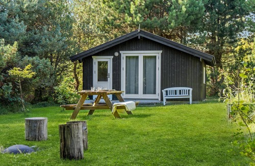 Ristinge House | Beautiful home in Humble with WiFi