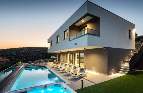 Jarebinjak House | Beautiful home in Jarebinjak