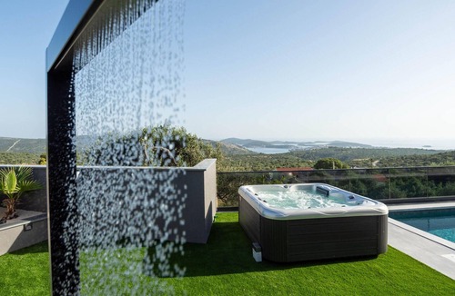Jarebinjak House | Beautiful home in Jarebinjak