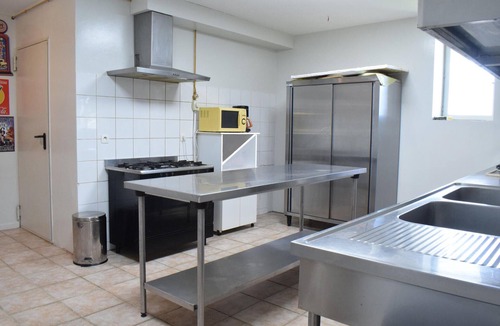 Janville House | Beautiful home in Janville with WiFi