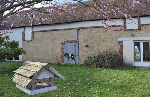 Janville House | Beautiful home in Janville with WiFi