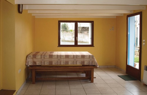 Kerbors House | Beautiful home in Kerbors with kitchen