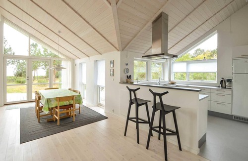 Knebel House | Beautiful home in Knebel with WiFi