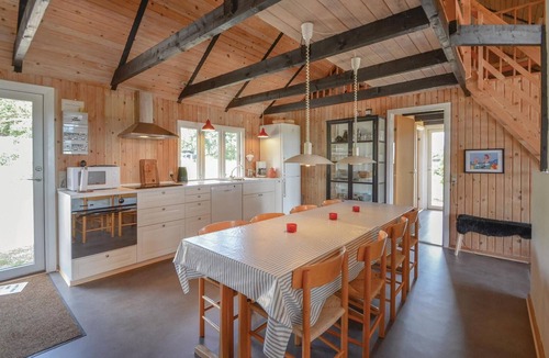 Knebel House | Beautiful home in Knebel with kitchen