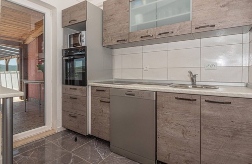 Sibenik House | Beautiful home in Konjevrate