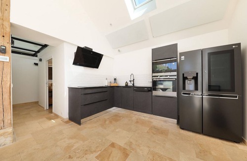 Leglantiers House | Beautiful home in Léglantiers with sauna