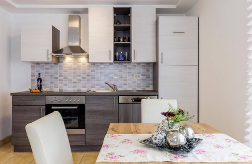 Vinez House | Beautiful home in Labin with WiFi
