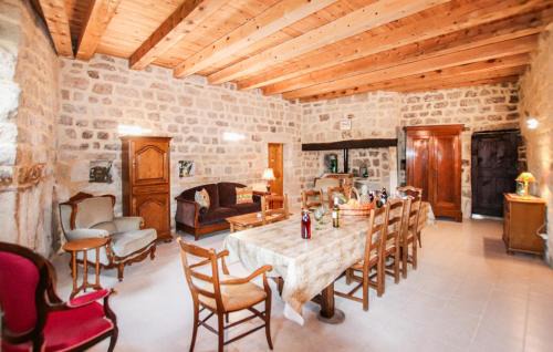 Lablachere House | Beautiful Home In Lablachère With Wifi
