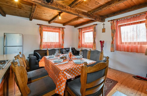 Lekenik House | Beautiful home in Lekenik