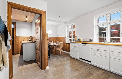 Lemvig House | Beautiful home in Lemvig with WiFi
