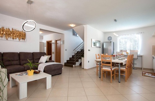 Loborika House | Beautiful home in Loborika