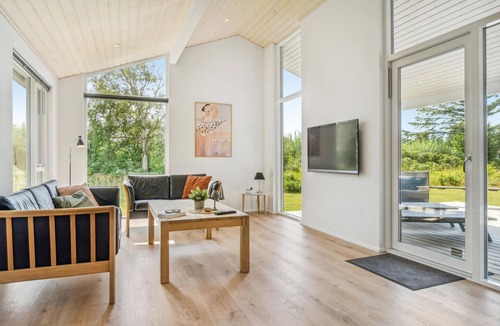 Grønhøj House | Beautiful home in Løkken with WiFi