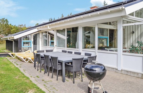 Nr. Lyngby House | Beautiful home in Løkken with sauna