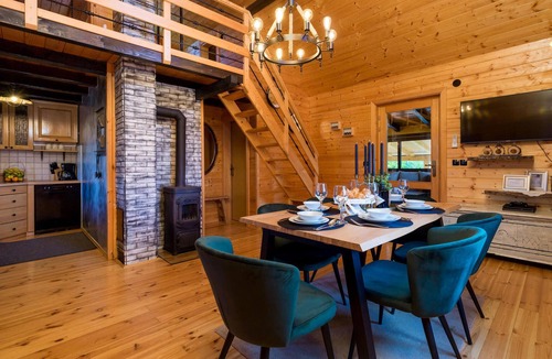 Lovinac House | Beautiful home in Lovinac with sauna