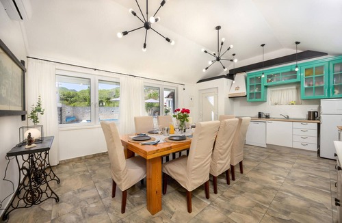 Citluk House | Beautiful home in Lucane