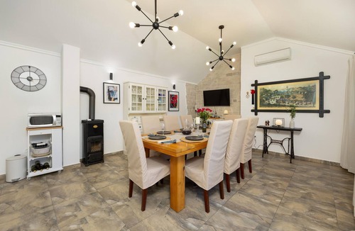 Citluk House | Beautiful home in Lucane