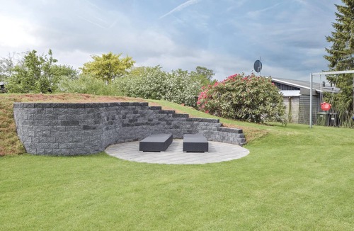 Ajstrup House | Beautiful home in Malling with WiFi