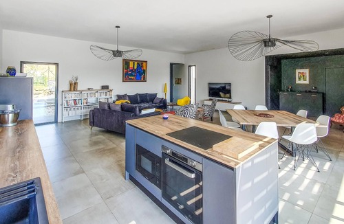 Mercuer House | Beautiful home in Mercuer