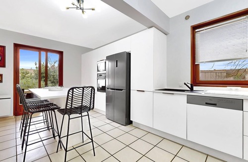 Meyzieu Nord Ouest House | Beautiful home in Meyzieu