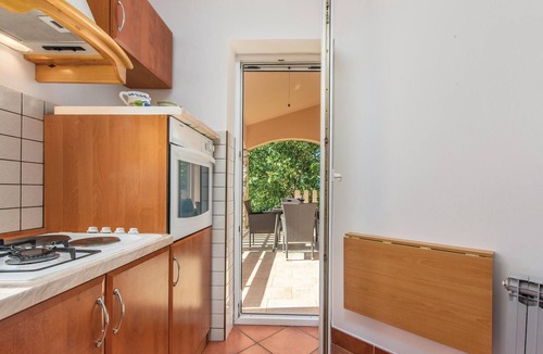 Porec House | Beautiful home in Mihatovici