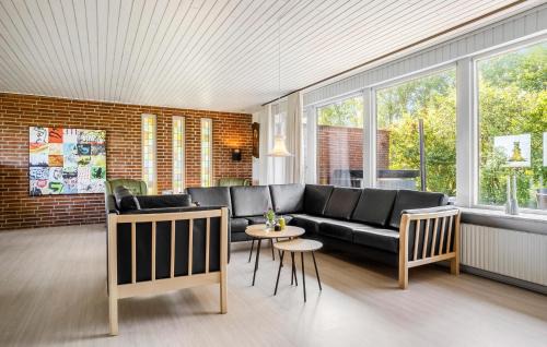 Nykobing Mors House | Beautiful Home In Nykøbing M With Wifi