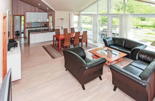Nykobing Sjaelland House | Beautiful home in Nykøbing Sj with WiFi