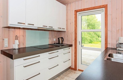 Nykobing Sjaelland House | Beautiful home in Nykøbing Sj with WiFi