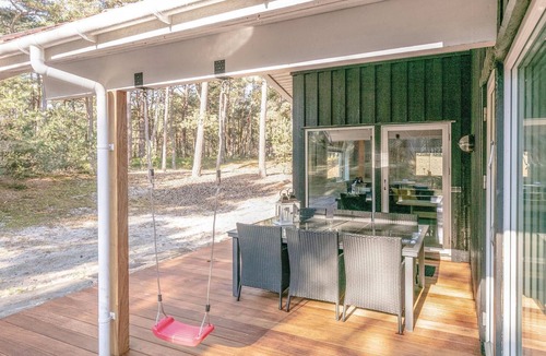 Spidsegard House | Beautiful home in Nexø with sauna