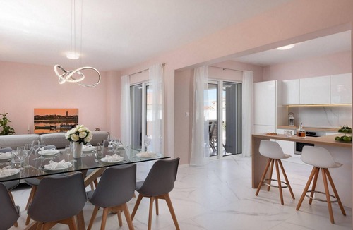 Nin House | Beautiful home in Nin