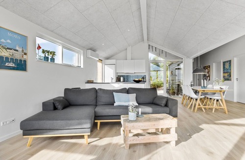 Nykobing Mors House | Beautiful home in Nykøbing M with WiFi