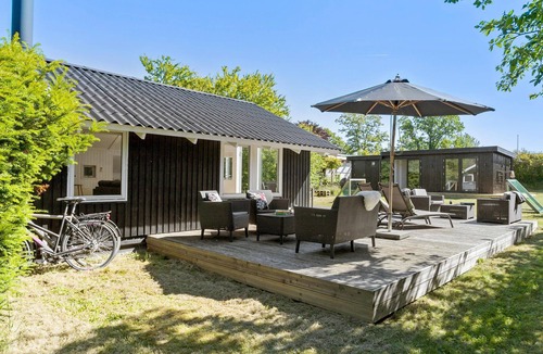 Saksild Strand House | Beautiful home in Odder with WiFi