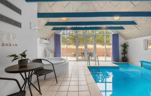 Ho House | Beautiful Home In Oksbøl With Sauna
