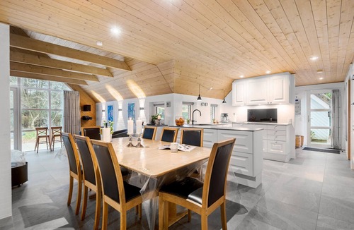 Ho House | Beautiful home in Oksbøl with sauna