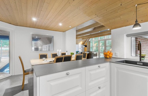 Ho House | Beautiful home in Oksbøl with sauna