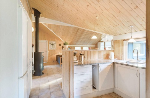 Jegum House | Beautiful home in Oksbøl with WiFi