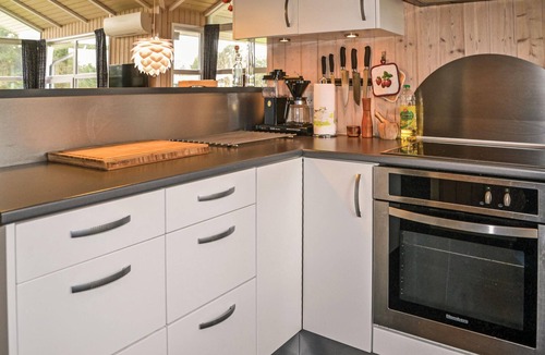 Jegum House | Beautiful home in Oksbøl with WiFi