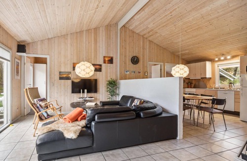 Jegum House | Beautiful home in Oksbøl with sauna