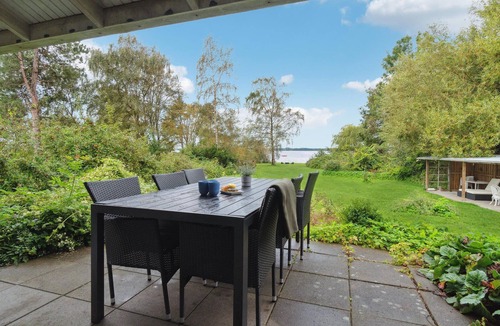 Olsted House | Beautiful home in ølsted with WiFi