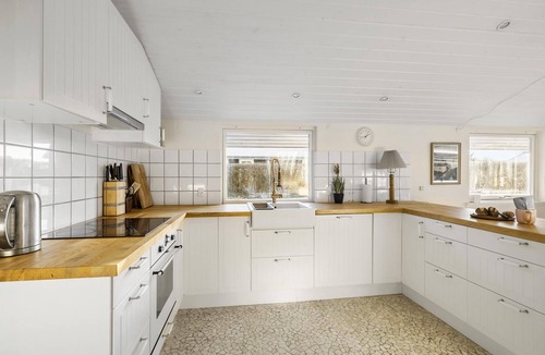 Olsted House | Beautiful home in ølsted with WiFi