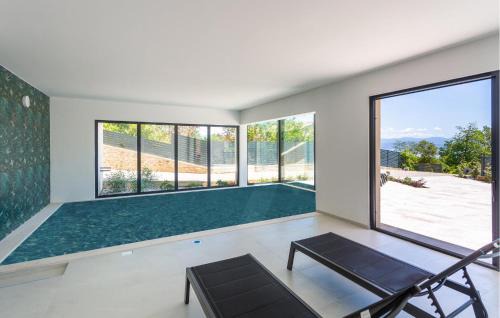 Opric House | Beautiful Home In Opric With Wifi