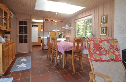 Ørsted House | Beautiful home in ørsted with kitchen