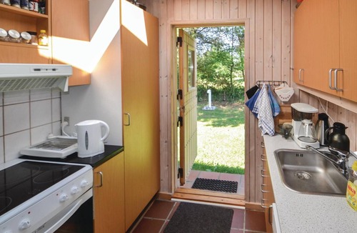 Ørsted House | Beautiful home in ørsted with kitchen