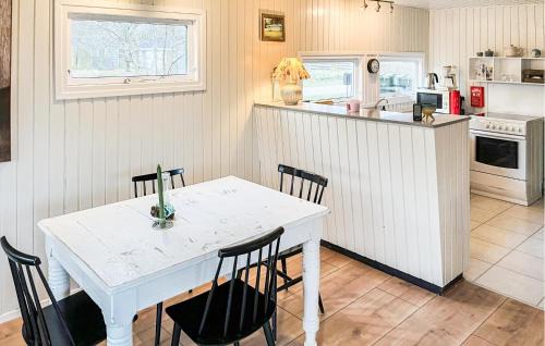 Ørsted House | Beautiful Home In Ørsted With Wifi