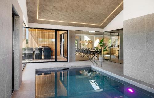 Hasmark Strand House | Beautiful Home In Otterup With Sauna