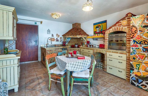 Posedarje House | Beautiful home in Posedarje with WiFi