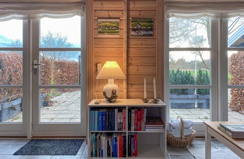 Roneklint House | Beautiful home in Præstø with WiFi