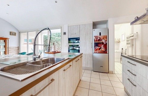 Prayssac House | Beautiful home in Prayssac with WiFi