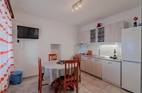 Blato House | Beautiful home in Prizba with kitchen